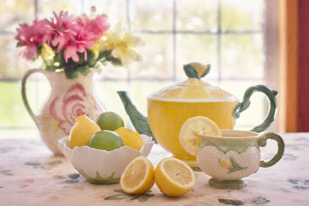 來杯養顏美容的檸檬茶度過午後的悠閒時光。（圖片來源：Pixabay）