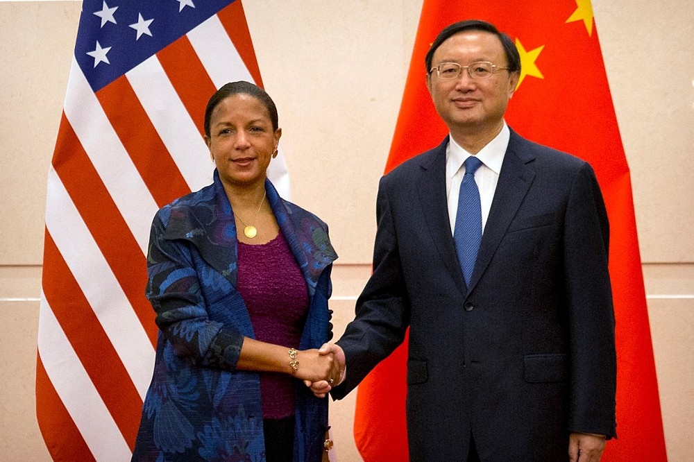 美國白宮國安會1日發布聲明指出，國務卿柯瑞、國安顧問萊斯在紐約市會晤中國國務委員楊潔箎。圖為今年7月楊潔箎與萊斯會面。（湯森路透）