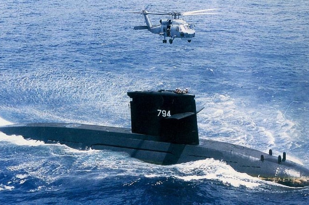海軍22日將舉行潛艦國造的主合約設計標，目前台船與「財團法人船舶暨海洋產業研發中心」等船廠都有投標這項合約設計案。圖為劍龍級潛艦。（海軍提供）