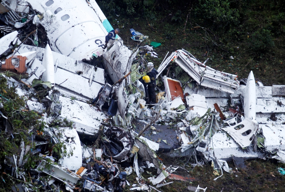 29日發生的哥倫比亞（Colombia）空難，死亡人數下修至71人。（湯森路透）