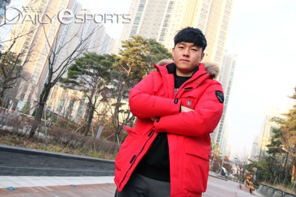 Ryujehong在訪談中表示「即使超過四十歲也想當職業選手」