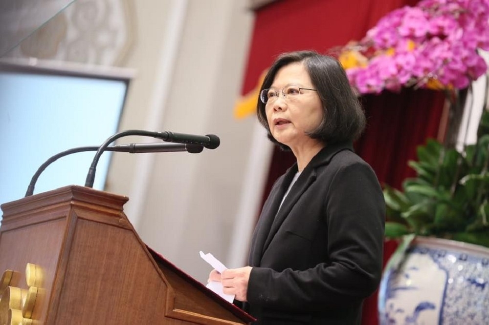 根據台灣民意基金會公布的最新民調，有高達5成民眾，對目前蔡政府推動司法改革沒信心。（翻攝自蔡英文臉書）