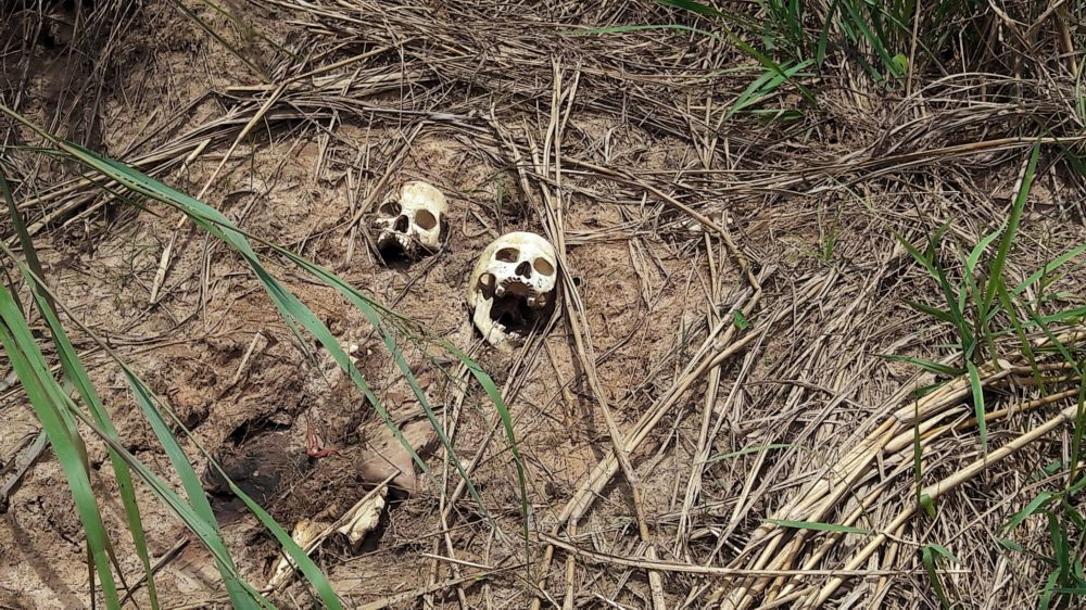 逾400人在這場剛果的叛亂中喪生，死者多被棄於亂葬崗。（湯森路透）