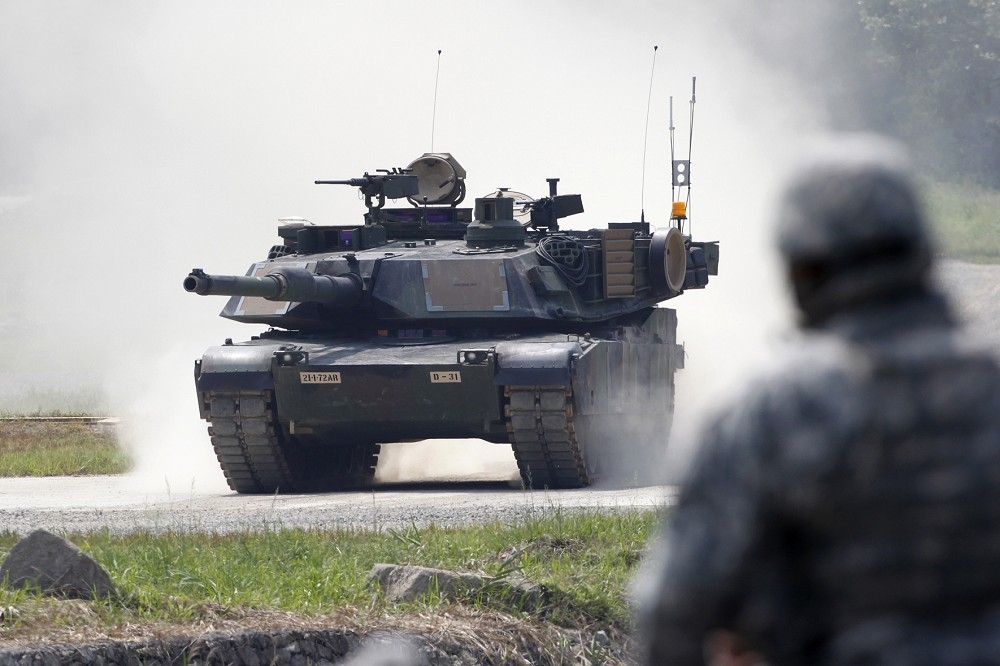 國軍正式宣布將採購美國M1A2艾布蘭主力戰車，為過去多年的戰車採購爭議劃下句點。（湯森路透）