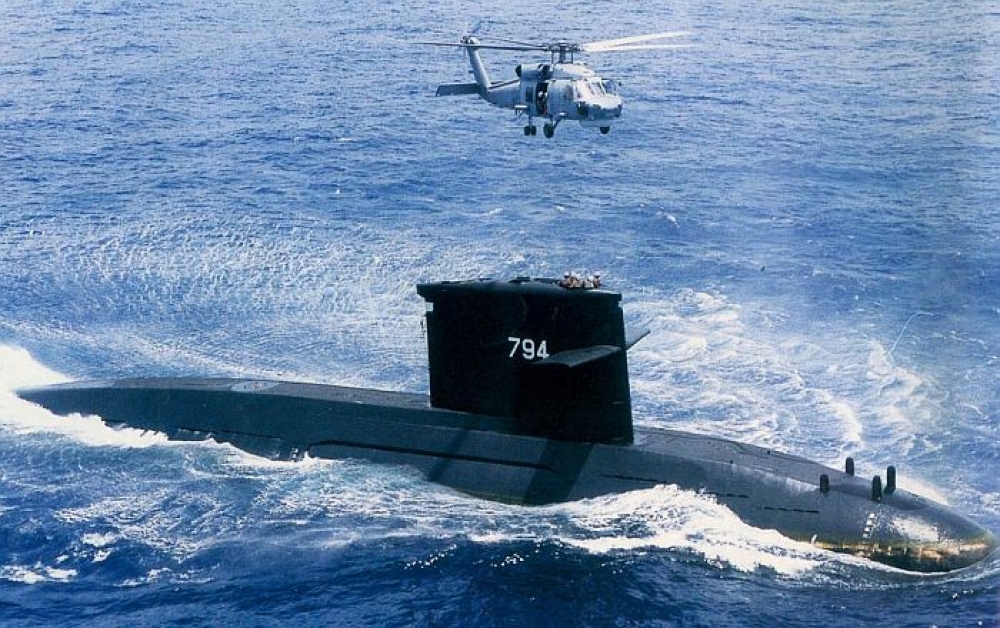 美方表明在未獲得劍龍級潛艦(如圖)外殼授予專利權前，對「潛艦國造」及劍龍級潛艦延壽案，暫緩技術合作與技術輸出工作。（國防部提供）
