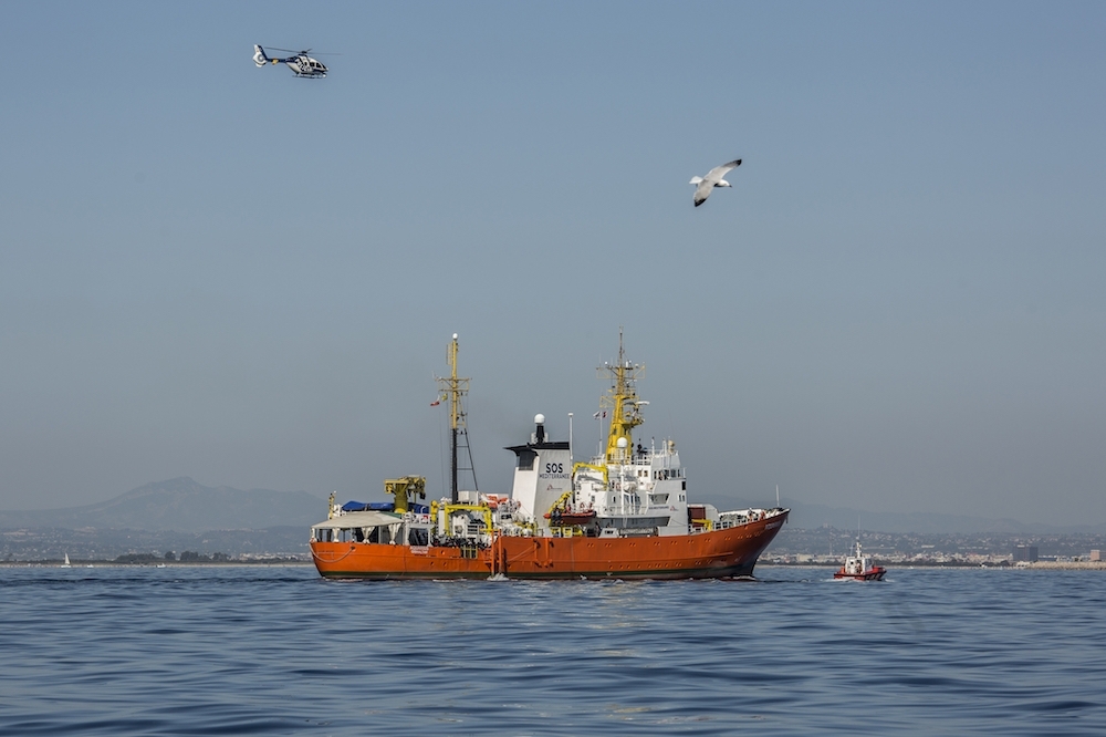 載有630位移民的救援船「水瓶座號」已於17日抵達西班牙。（美聯社）