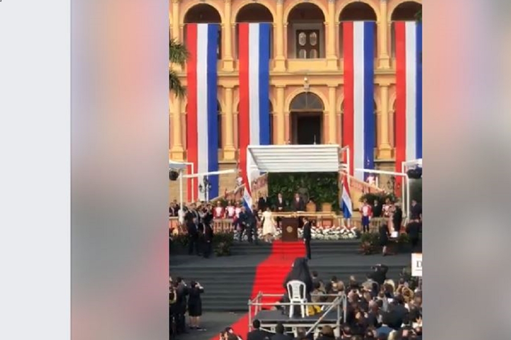 巴拉圭時間15日上午8點蔡英文參加新任總統阿布鐸就職典禮。（圖片擷取自蔡英文臉書）