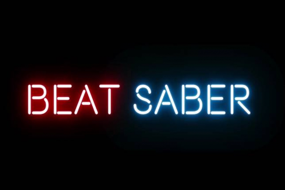 VR音樂遊戲《Beat Saber》於Steam上架，體驗音樂搭配上光劍亂舞的打擊快感。 （圖片來源：Steam商店）