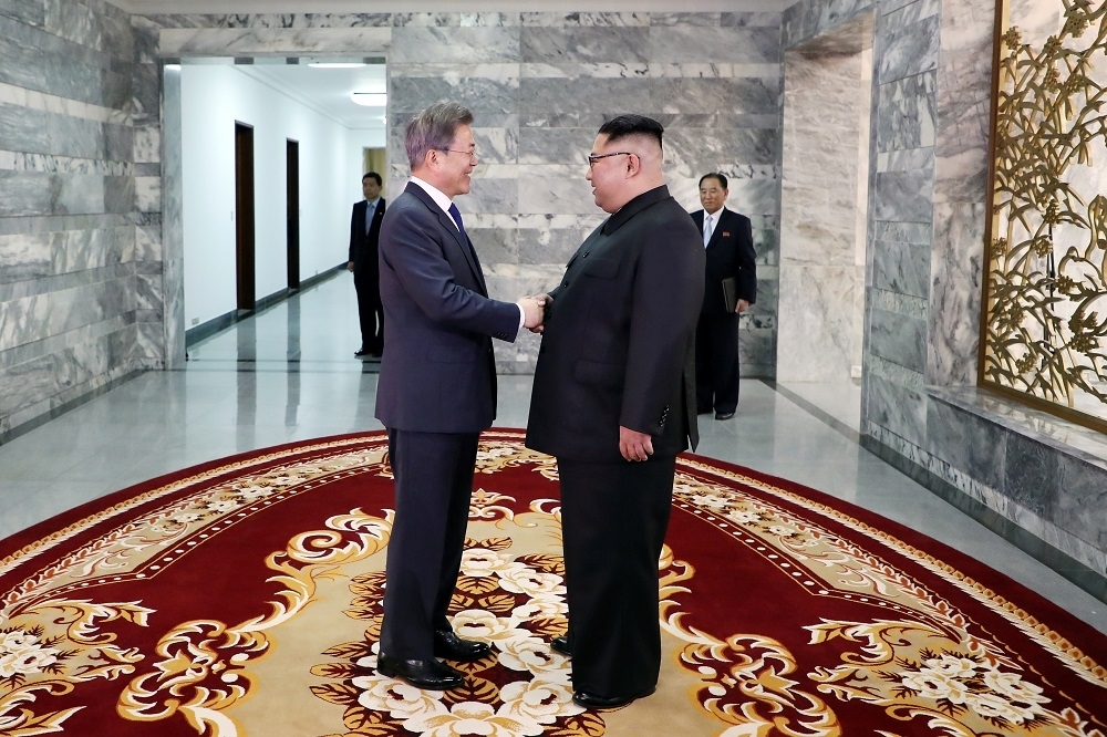 兩韓領導人26日二度會面。（湯森路透）