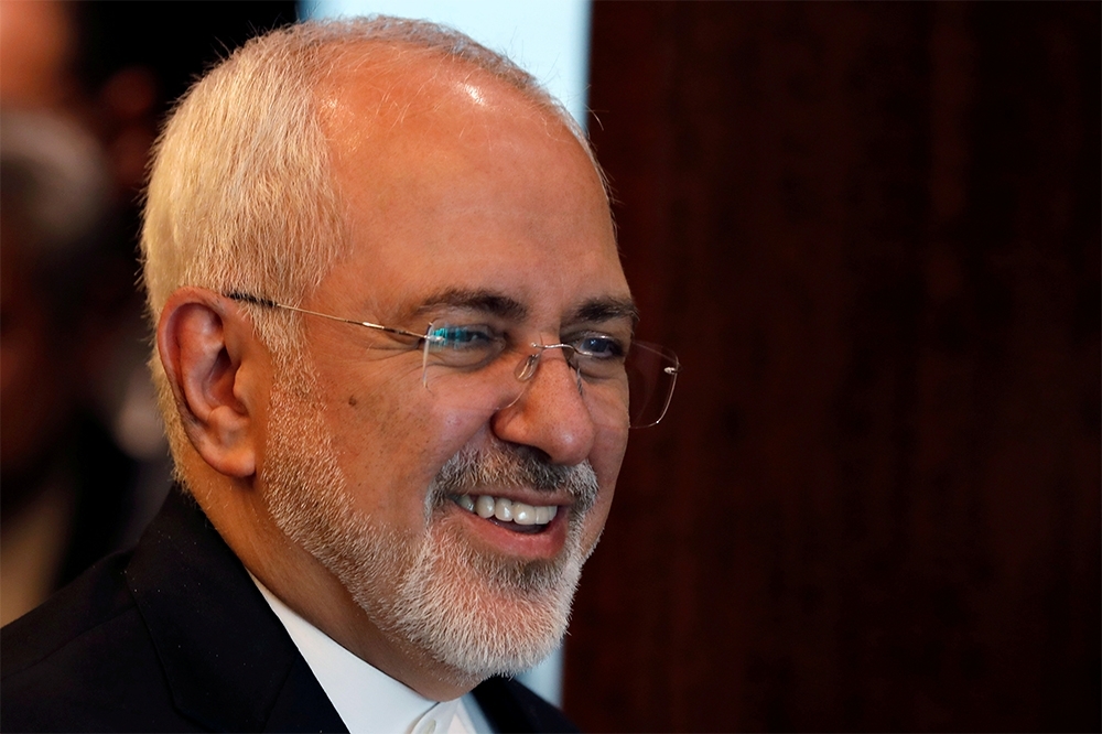 伊朗外交部長札里夫（Javad Zarif）不願妥協美國的脅迫。（湯森路透）