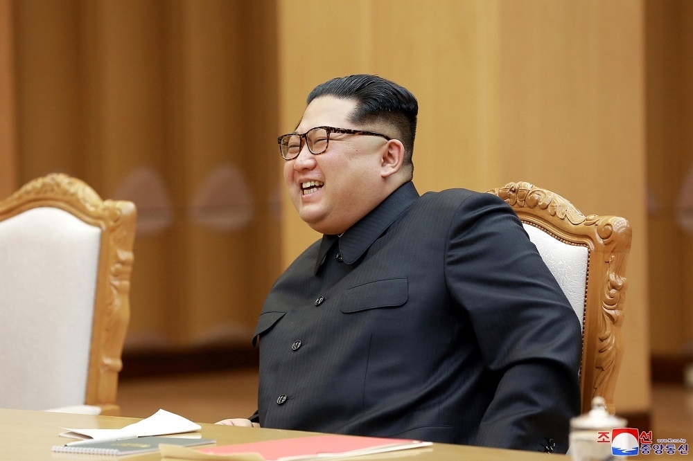 北韓領導人金正恩，近來活躍與國際舞台，積極與各國領導人進行和平對談。（湯森路透）