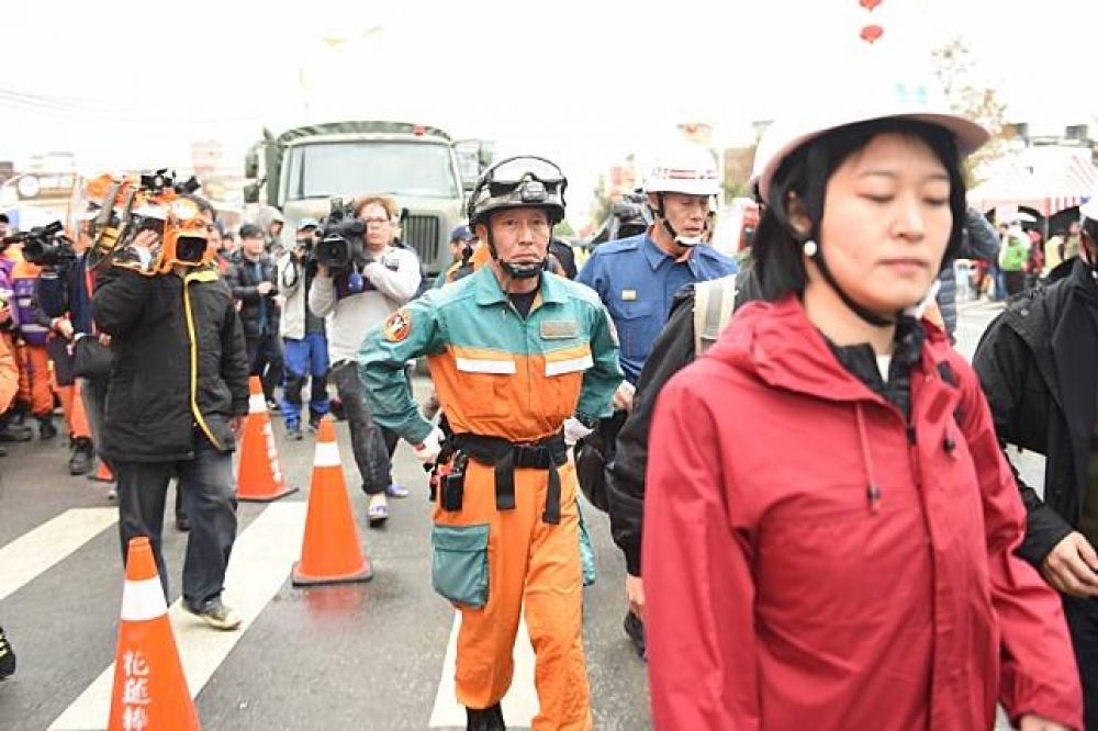 日本地震小組8日抵台，投入救災行動。（攝影：葉信菉）