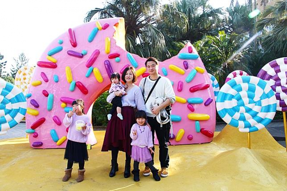 六福村甜蜜魔宮「 巨型甜點拍照景點」（ 圖片：六福旅遊集團 ）