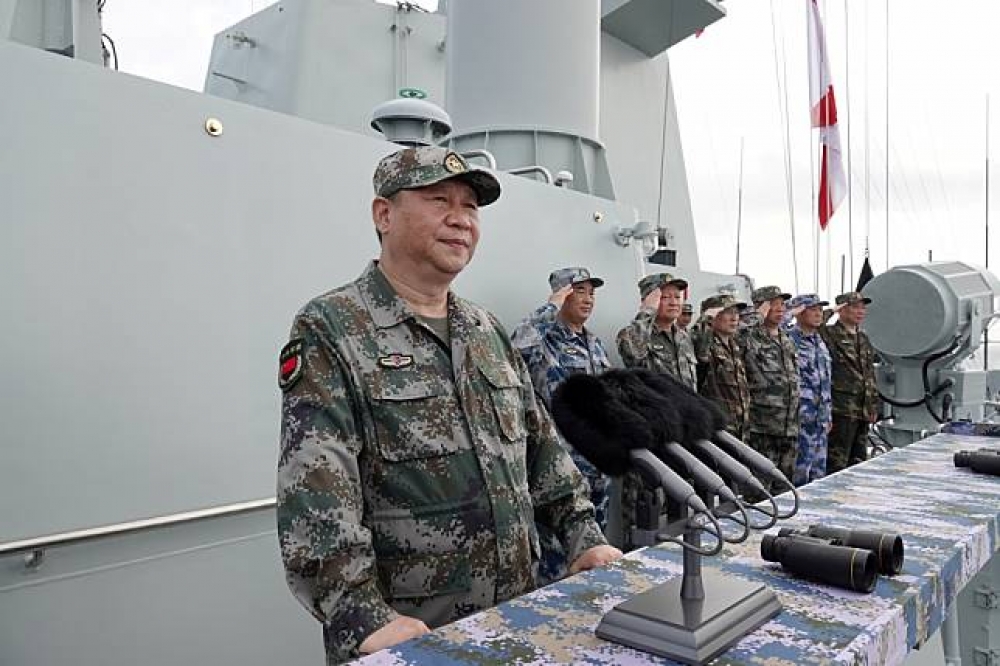 中國解放軍18日上午8時起在台灣海峽實施演習。（湯森路透）