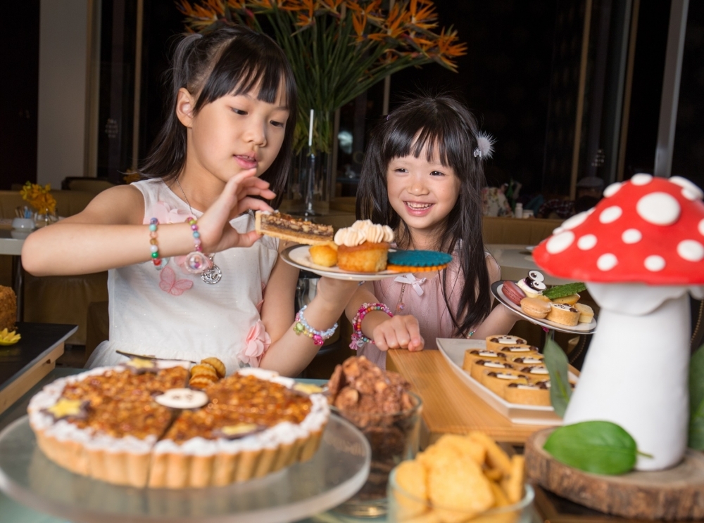 童趣除了玩以外，文華東方酒店推出童趣Buffet。透過主廚巧思讓餐點也能很好玩。(照片提供：文華東方酒店）