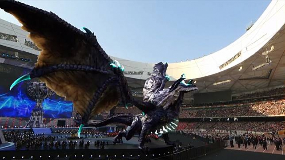 2017《英雄聯盟》世界大賽冠軍戰於北京鳥巢正式開打，開幕式的AR技術讓觀眾大呼稱奇。