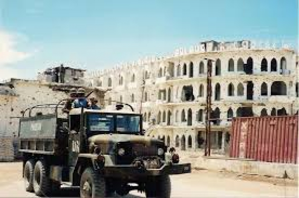 聯合國部隊於索馬利亞街頭。（維基百科）