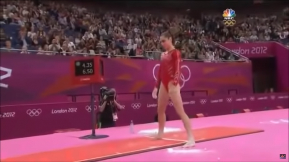 2012年奧運會金牌得主麥凱拉·馬羅尼（McKayla Maroney）。（圖片取自youtube）