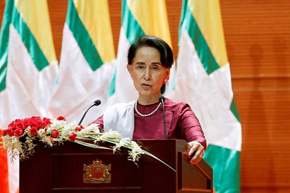 緬甸實質領導人翁山蘇姬19日打破沉默，首次針對羅興亞難民爭議發表演說。（湯森路透）
