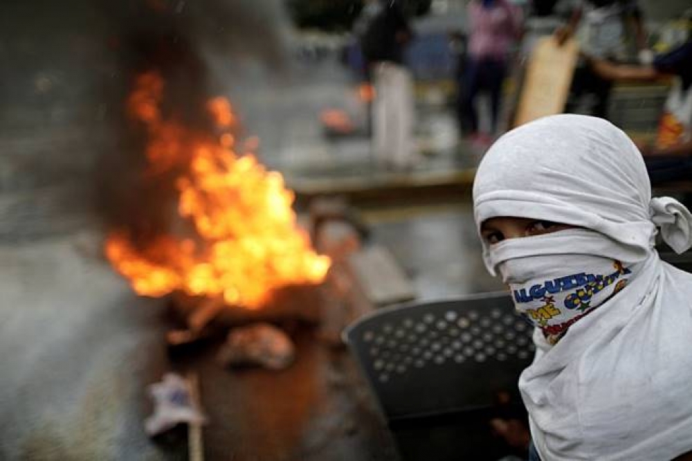 委內瑞拉不顧抗議聲浪，4日舉行「制憲大會」代表就職典禮。（湯森路透）