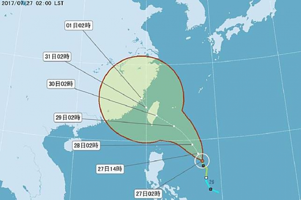 尼莎颱風於26日下午生成後，中央氣象局預估，颱風可能於30日凌晨登陸，提醒民眾密切注意28、29日。（翻攝自中央氣象局）