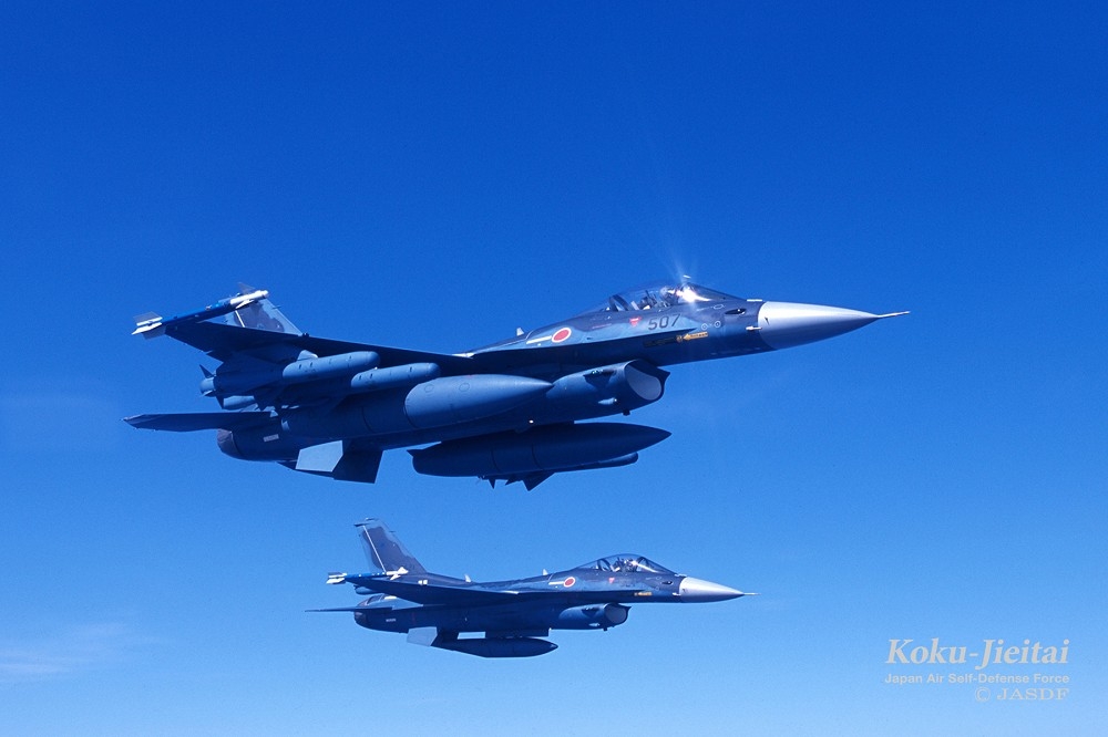 日本研發新一代戰機，主要在汰換現役F-2機隊，提升面對區域對手的技術優勢，圖為日本空自F-2戰機。（取自日本空自網站）