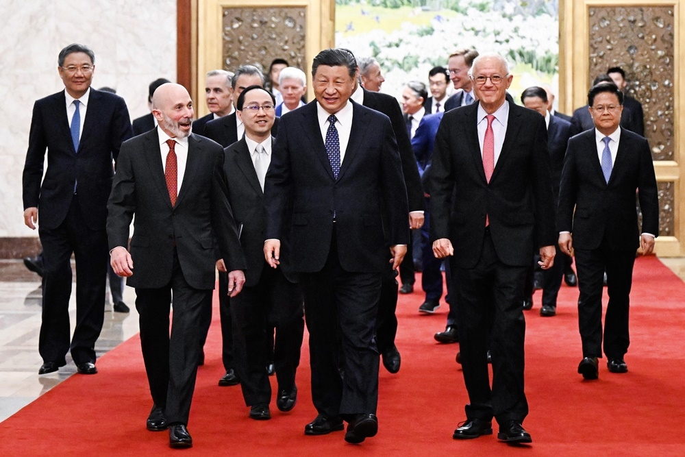 習近平27日在北京會見美國企業領袖。（美聯社）