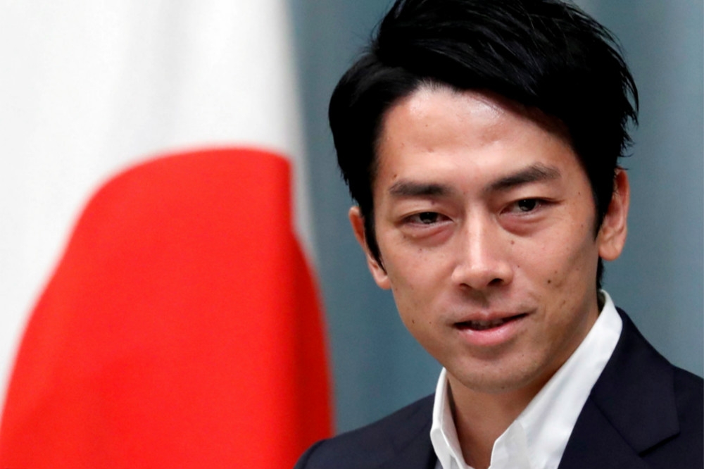 現任日本環境大臣小泉進次郎將請2星期的陪產假。（湯森路透）