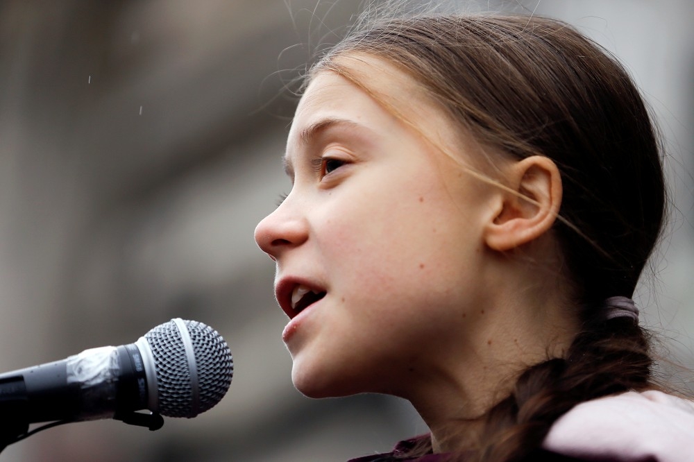 瑞典環保少女童貝里將為自己的名字還有抗議運動註冊商標。（湯森路透）