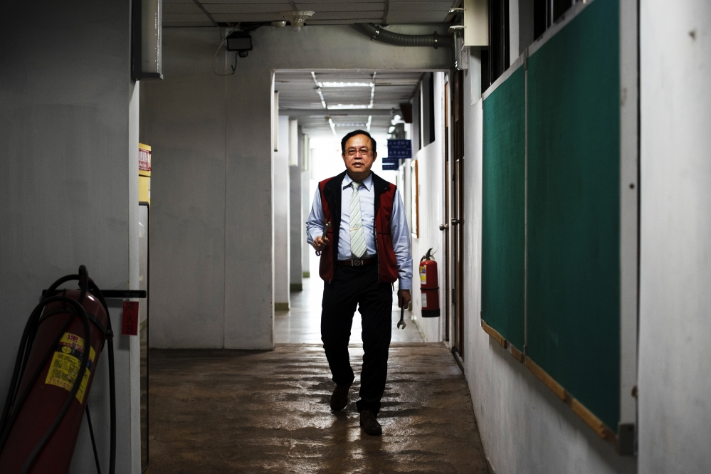 「高熵合金之父」葉均蔚是極少數從大學到博士都在台灣完成的科學家。（陳沛妤攝）