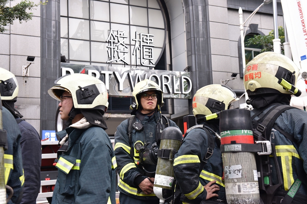 台北市林森北路錢櫃KTV日前發生大火，釀成5死悲劇，錢櫃董事長練台生28日說，「要負起所有責任」。（資料照片／楊約翰攝）