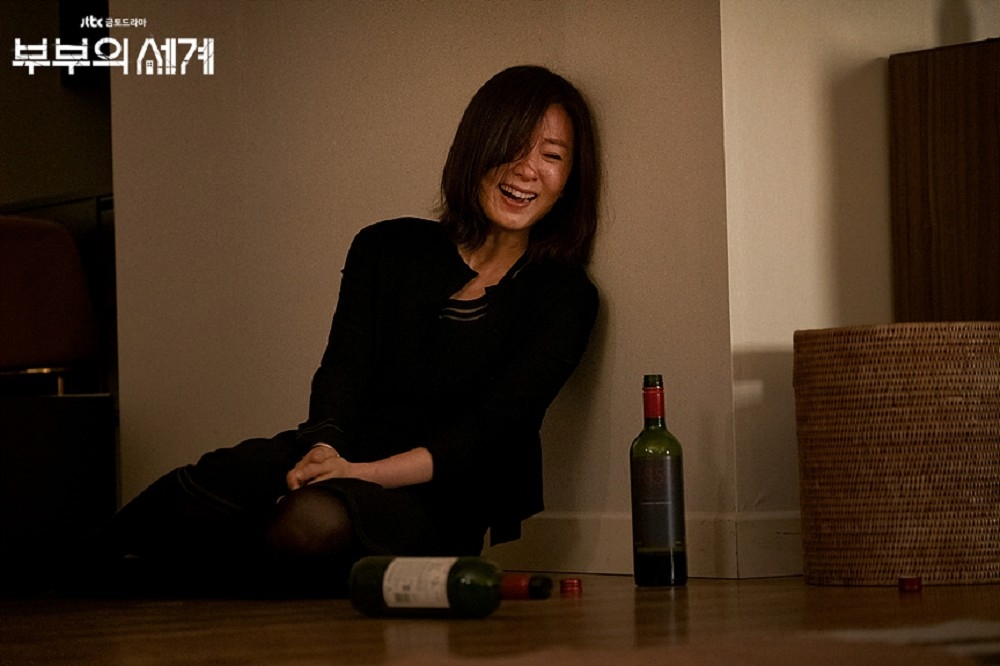 韓劇《夫妻的世界》劇照（取自 JTBC 官方網站）