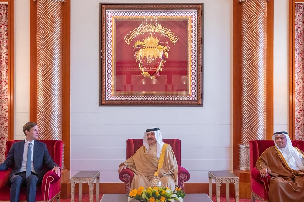 川普女婿兼資深白宮顧問庫許納於九月初會見巴林國王哈瑪德。（湯森路透）