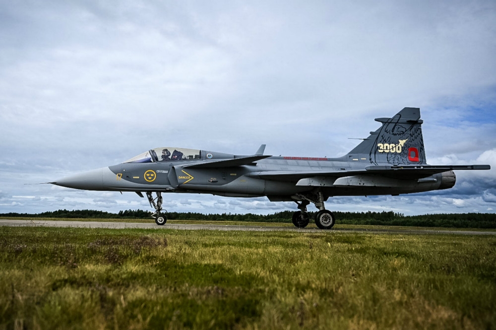 瑞典現役的獅鷲C/D型戰機。（圖片取自瑞典空軍）