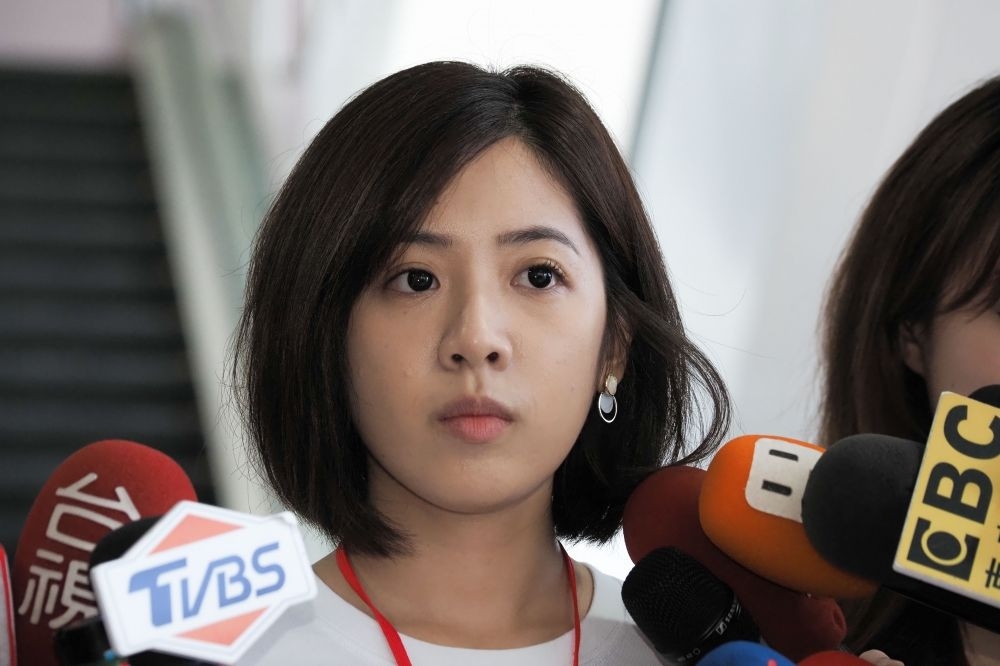 黃瀞瑩11日被媒體指為將出馬參選新北市長，針對此傳聞她直呼太瞎了。（資料照片／張家銘攝）