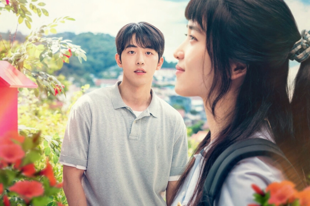 韓國青春劇《二十五，二十一》好評不斷，劇中男神南柱赫對金泰梨的浪漫台詞，已變成戲迷瘋狂收集的告白金句。（取自tvN）