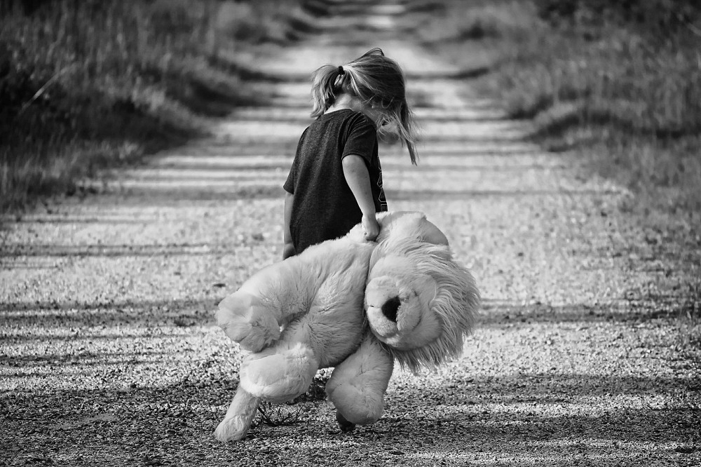 雲林1名狼師憑藉朋友信任，多次猥褻幼童，最小的只有2歲。圖僅示意。（取自pixabay）
