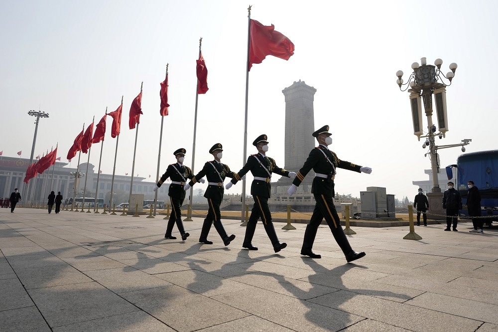 全國人大發言人王超聲稱，中國軍費增長能「維護世界和平」。（美聯社）