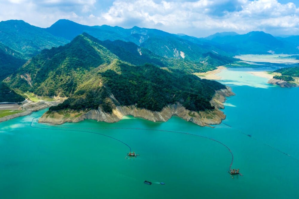 曾文水庫在午後雷陣雨灌注下，補水234萬噸。（取自西拉雅國家風景區管理處）