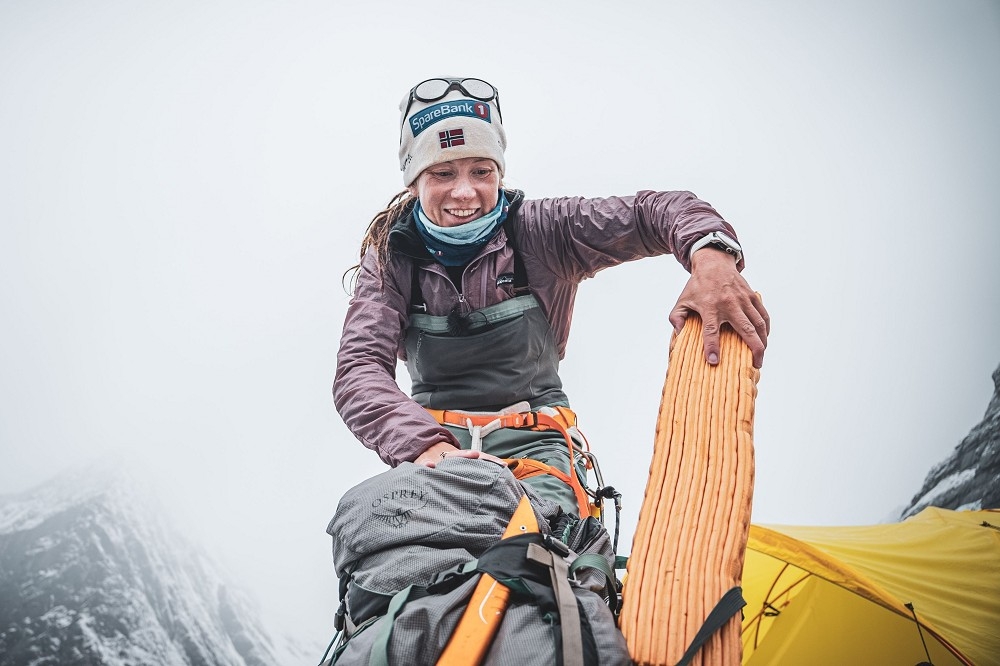 37歲挪威登山家海利拉，在92天之內完成挑戰全球14座最高峰的壯舉，刷新世界紀錄。（取自海利拉推特）