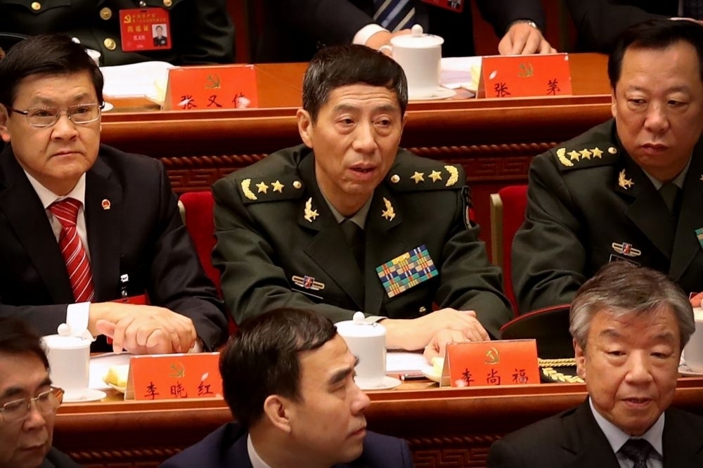 李尚福成為習近平這波軍隊將領整風的指標，一來可打貪腐，二來又可威嚇蠢蠢欲動的大老與太子黨。（美聯社）