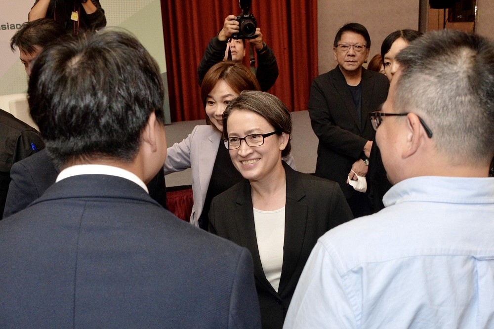 蕭美琴委員、大使，是以她自己對臺灣民主有諸多貢獻，而成為副總統候選人。（攝影：王侑聖）