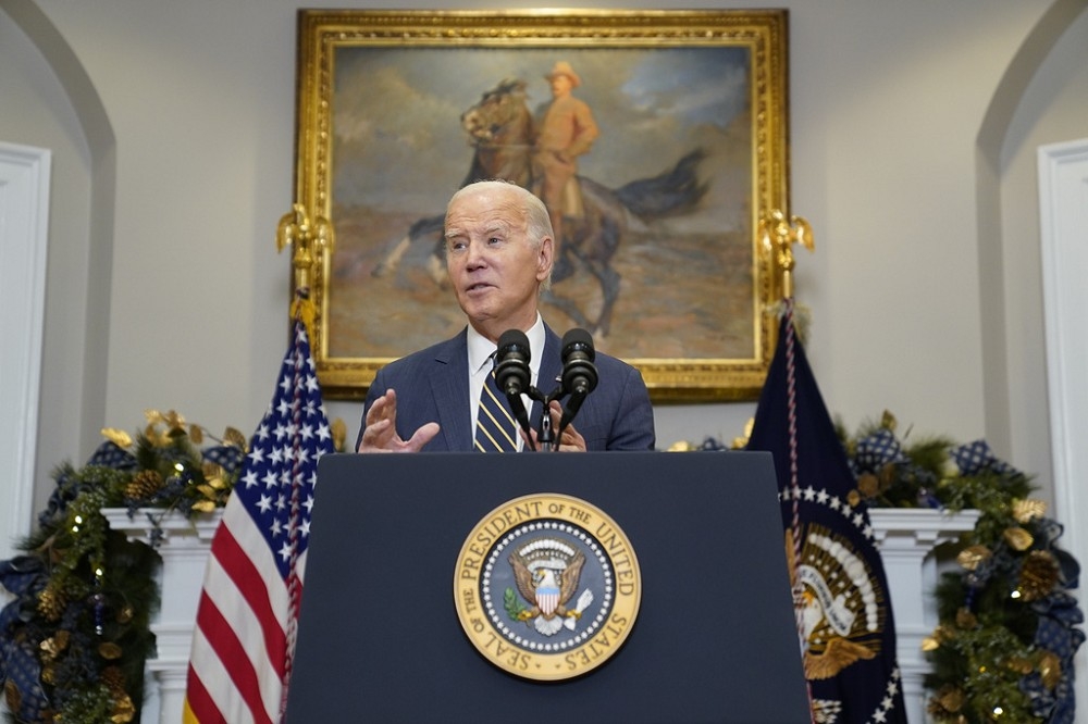 美国总统拜登在白宫罗斯福厅，针对援乌法案问题发表演说。（美联社）(photo:UpMedia)