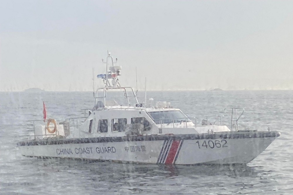 中國海警船近來在金廈海域進行巡查。（讀者提供）