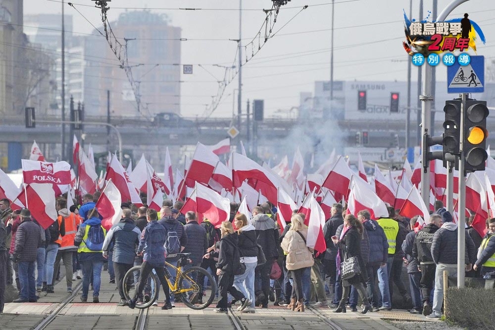 俄烏戰爭至今超過2年，也因此釀成波蘭財政及社會日益負擔，圖為波蘭人罷工。（美聯社）