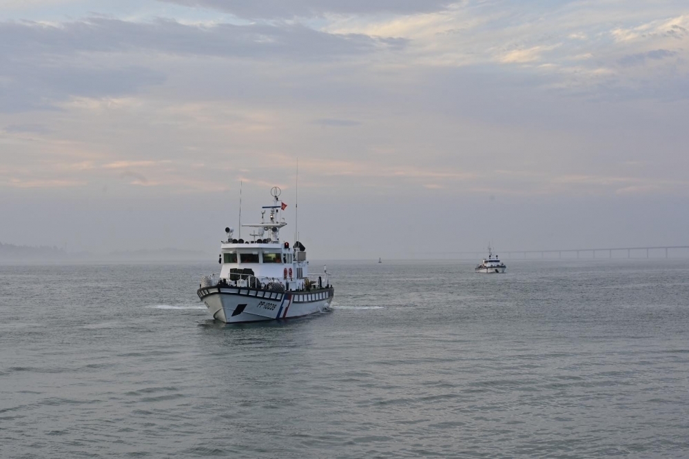 海巡署強調上月27日偵測到3艘中國海警船艦，當下派遣南投艦前往處置。示意圖，非當市船隻。（資料照片／讀者提供）