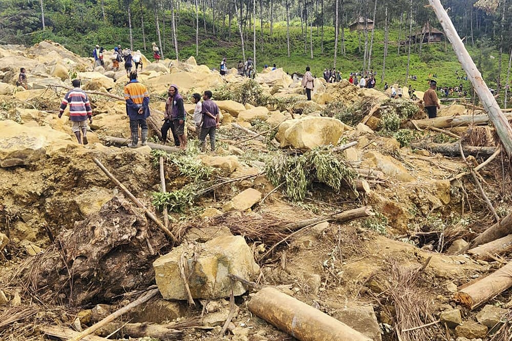 27日的山崩發生地揚巴利村。24日凌晨的巴紐山崩事件可能造成超過2000人死亡。（美聯社）
