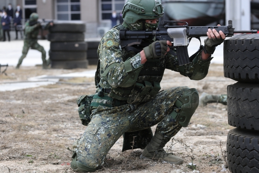 《陸海空軍懲罰法》修正案正式三讀通過，未來，軍人執行悔過懲罰期間不計入役期與年資。（資料照片／陳愷巨攝）