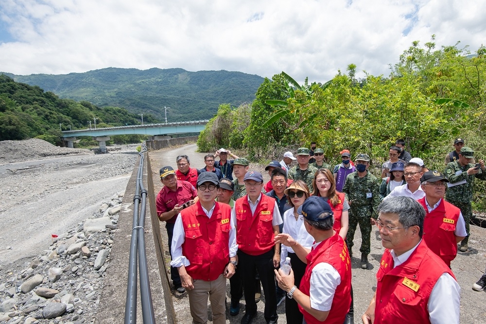 高市府水利局邀集各相關單位研商，確保市民朋友人身與財產安全。（水利局提供）