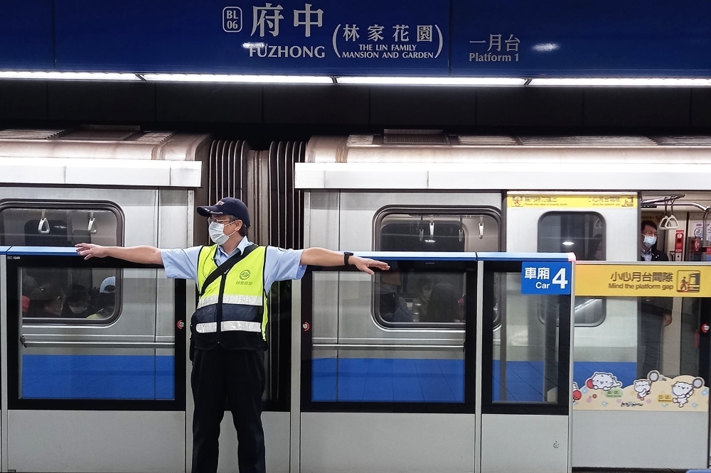 台北捷運5條路線首班車6點準時發車，班距約15分鐘。示意圖。（取自台北捷運）